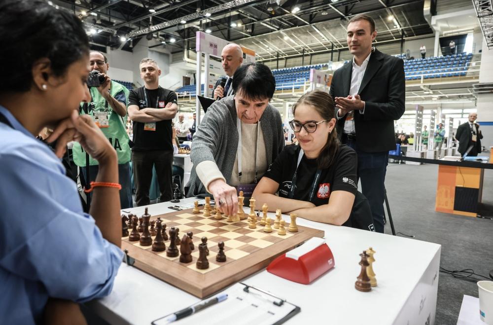 45th Chess Olympiad R08: India dominates open section, faces setback in women’s